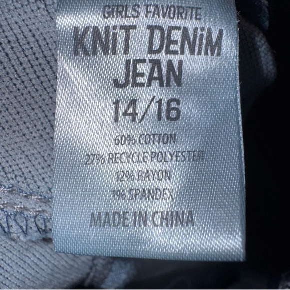 Members Mark Girls Blue SZ 14/16 Fading Knit Denim Jean Elastic Adjustable Waist - Picture 5 of 6